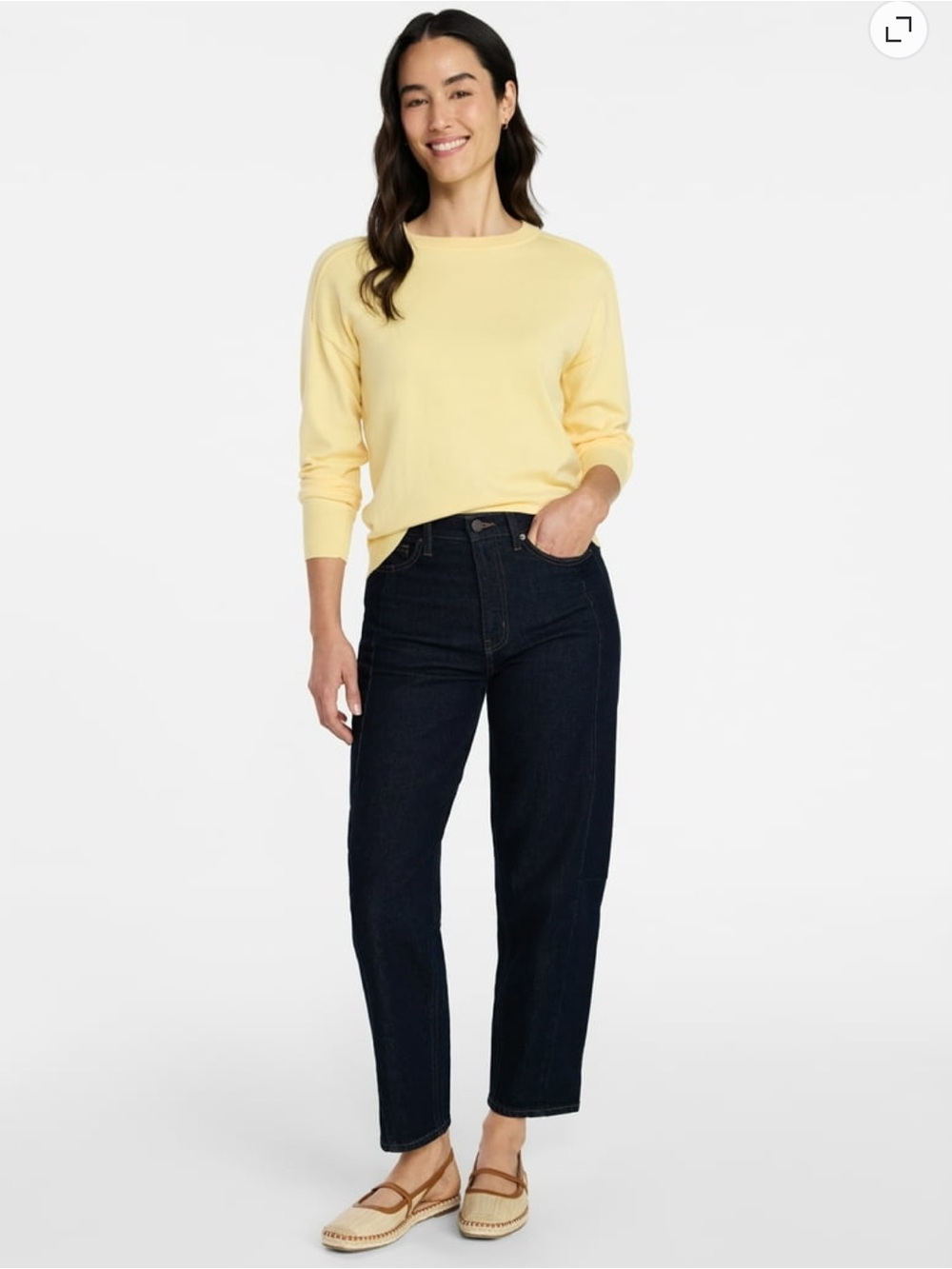Time and Tru Barrel Leg Denim with Dark Indigo Cropped Jeans